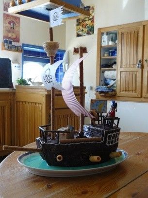 Gâteau anniversaire bateau pirates